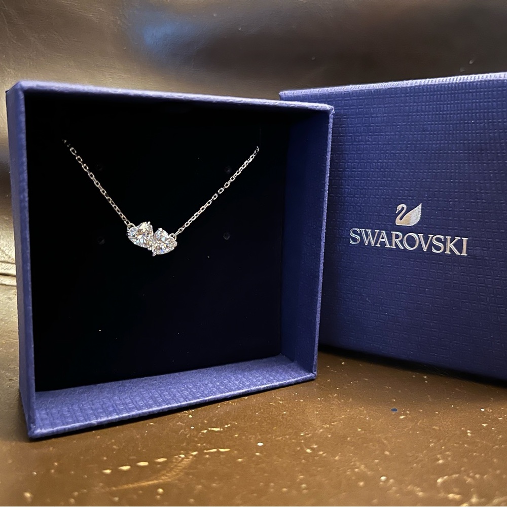 Swarovski double heart necklace - silver new in box